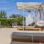 Vainas Belvedere Вилла
