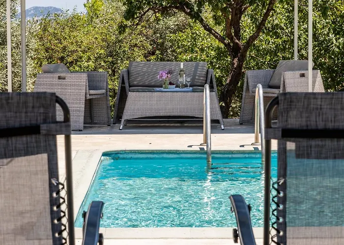 Vainas Belvedere Villa