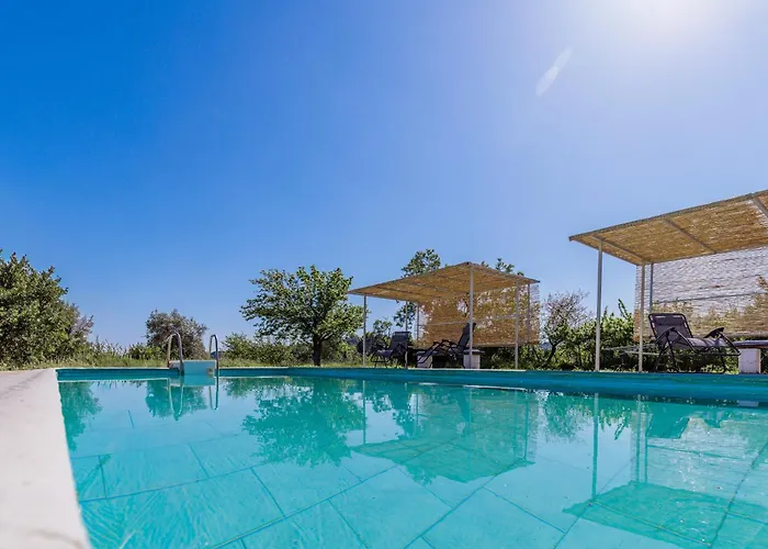 Vainas Belvedere * Skopelos